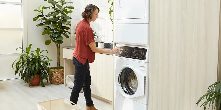 speed-queen-sf7-stacked-laundry
